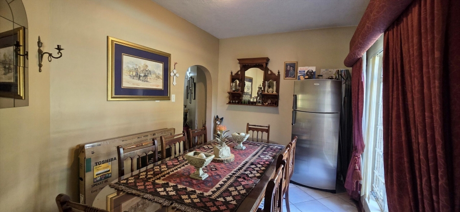 6 Bedroom Property for Sale in Amandasig Gauteng