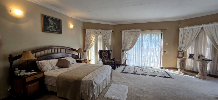 6 Bedroom Property for Sale in Amandasig Gauteng