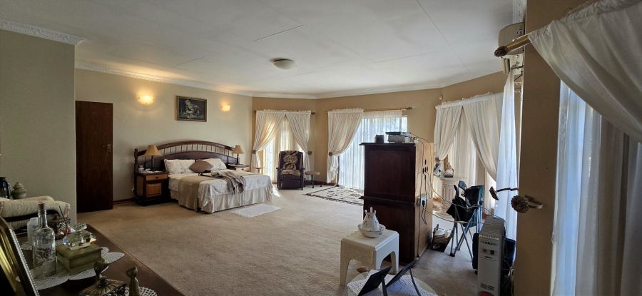 6 Bedroom Property for Sale in Amandasig Gauteng
