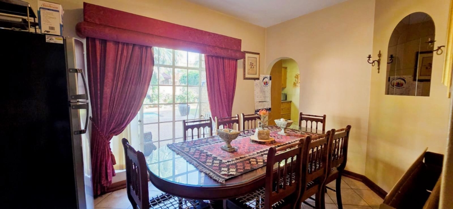 6 Bedroom Property for Sale in Amandasig Gauteng