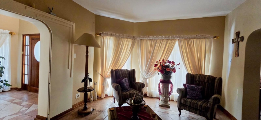 6 Bedroom Property for Sale in Amandasig Gauteng