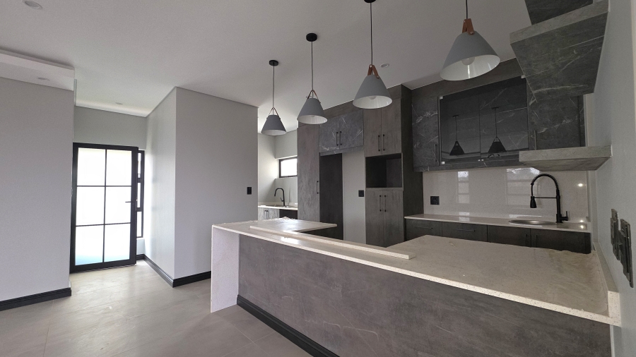 3 Bedroom Property for Sale in Raslouw Gauteng