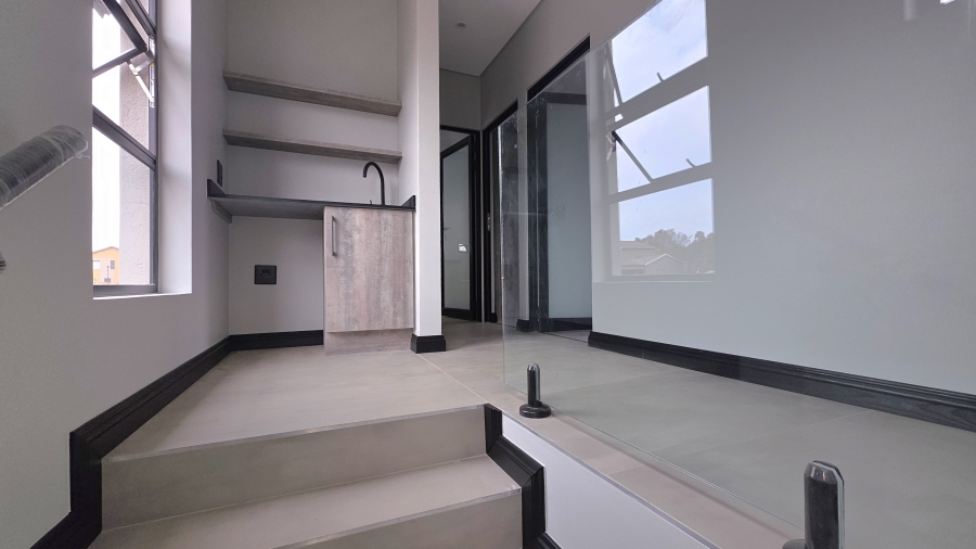 3 Bedroom Property for Sale in Raslouw Gauteng