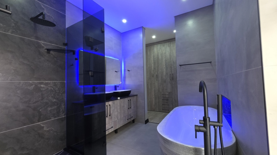 3 Bedroom Property for Sale in Raslouw Gauteng