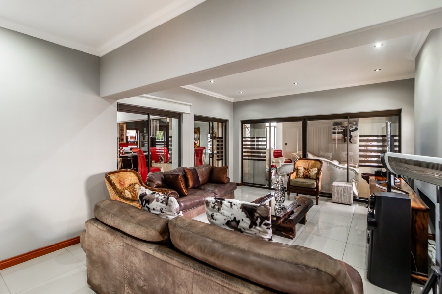 To Let 4 Bedroom Property for Rent in Zambezi Country Estate Gauteng