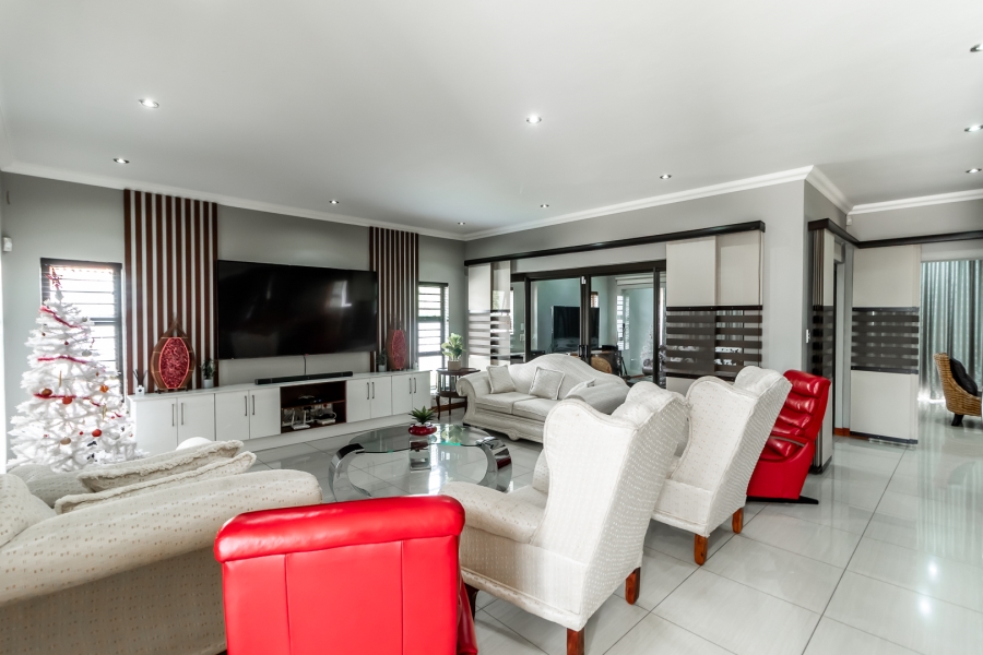 To Let 4 Bedroom Property for Rent in Zambezi Country Estate Gauteng
