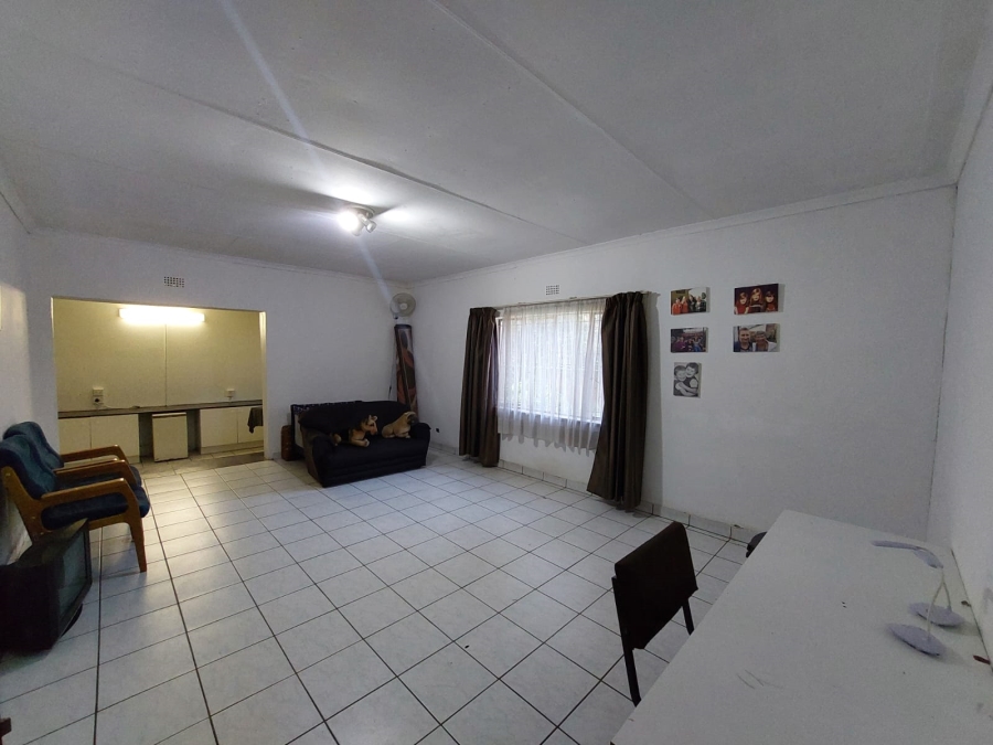 5 Bedroom Property for Sale in Lambton Gauteng