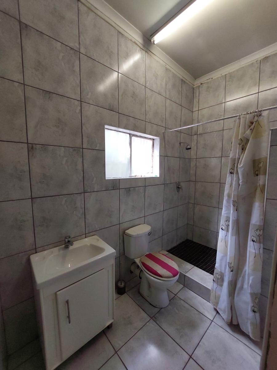 5 Bedroom Property for Sale in Lambton Gauteng