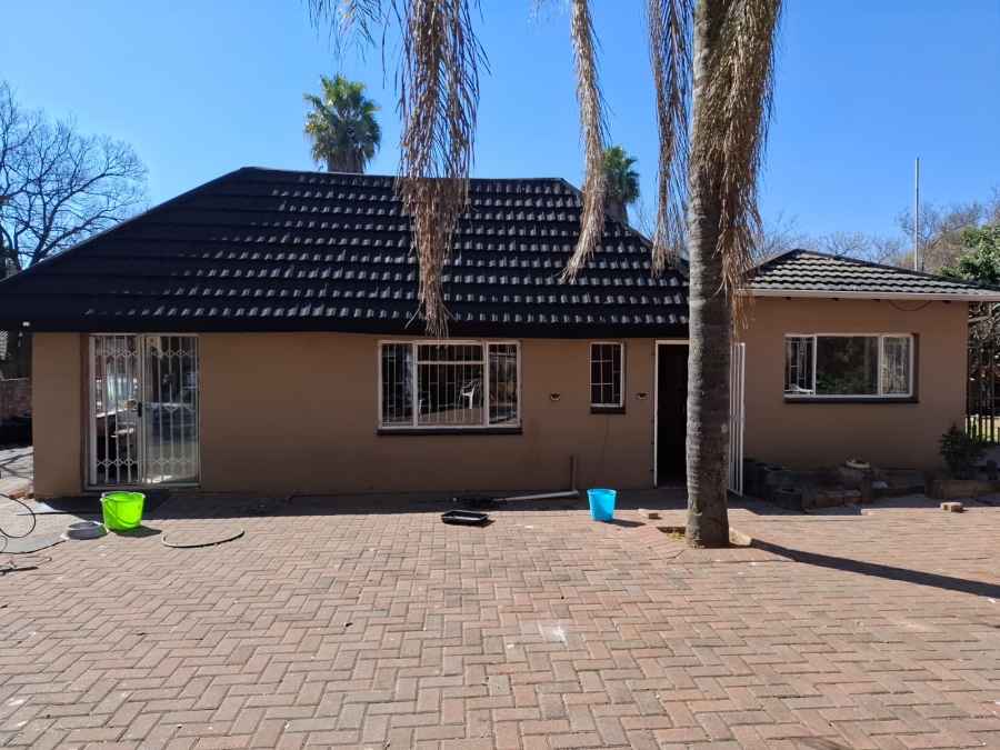 5 Bedroom Property for Sale in Lambton Gauteng