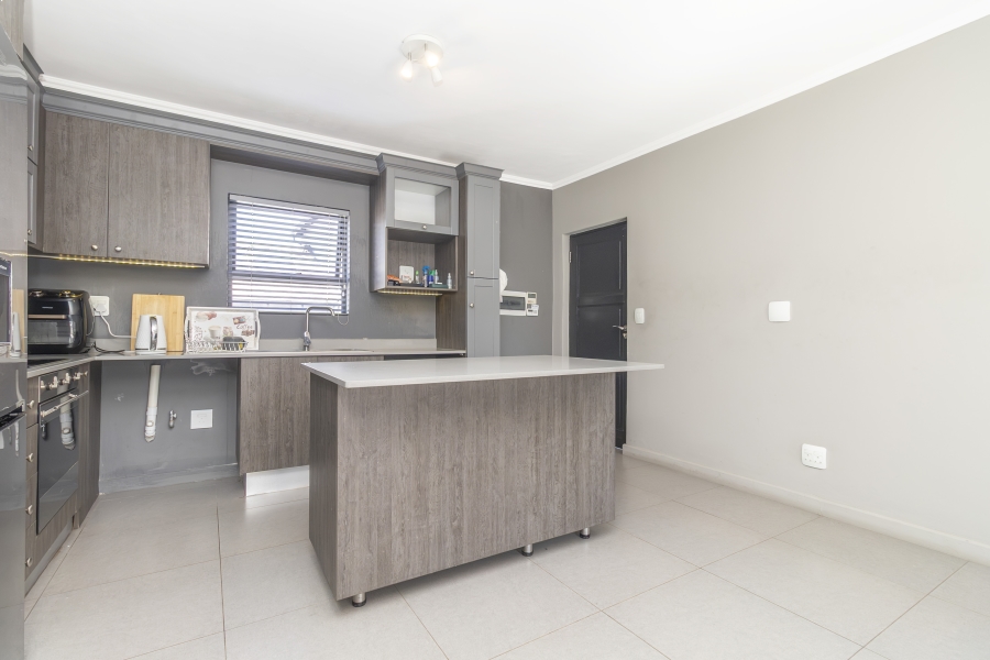 3 Bedroom Property for Sale in Bryanston East Gauteng