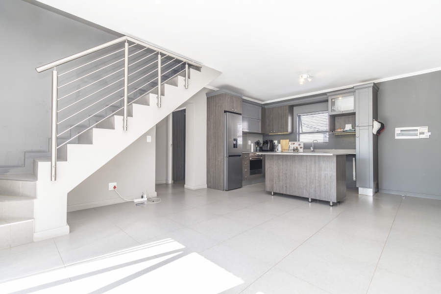 3 Bedroom Property for Sale in Bryanston East Gauteng