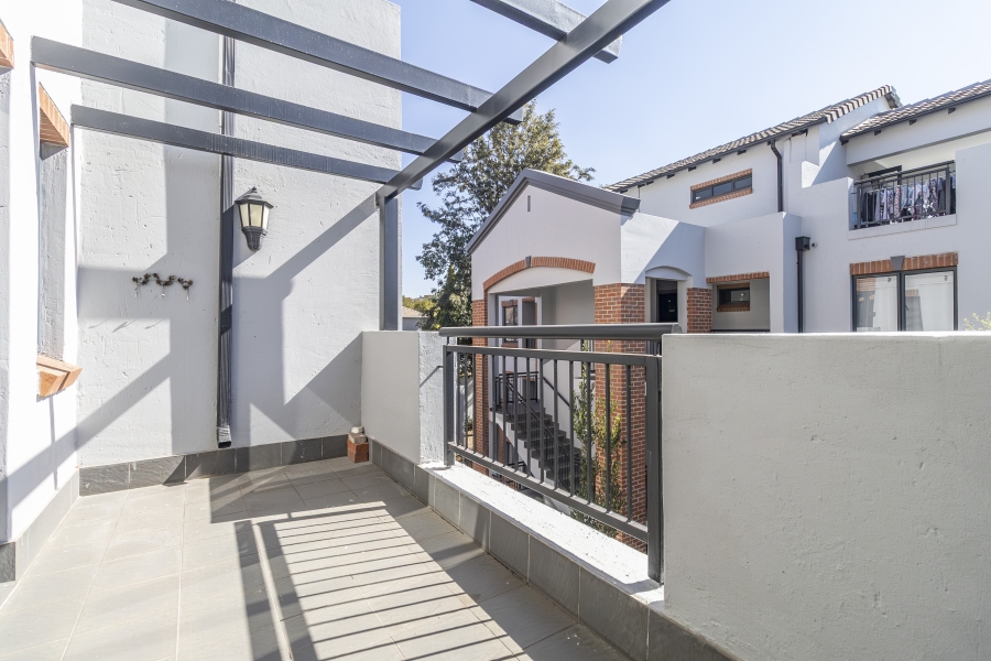 3 Bedroom Property for Sale in Bryanston East Gauteng