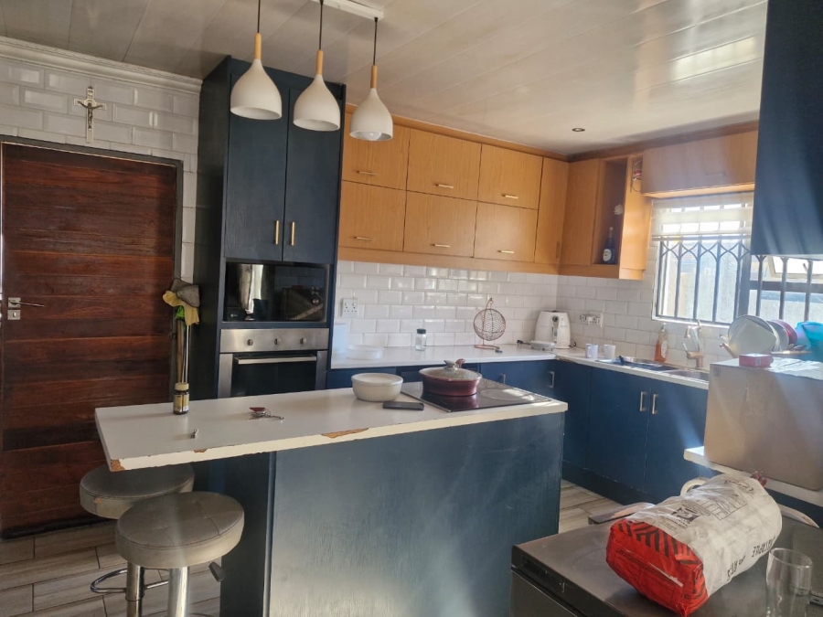 To Let 3 Bedroom Property for Rent in Dawn Park Gauteng