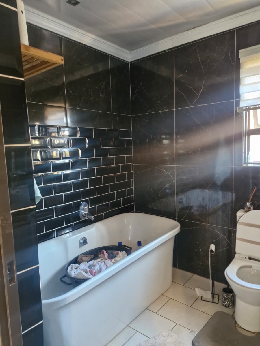 To Let 3 Bedroom Property for Rent in Dawn Park Gauteng