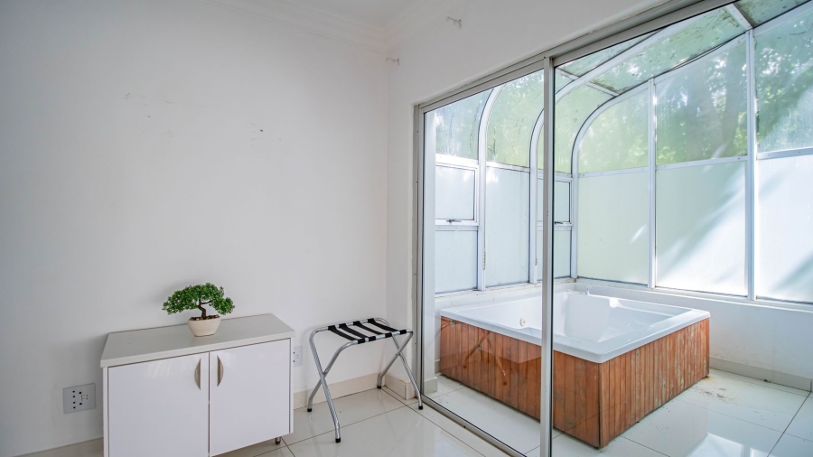 Commercial Property for Sale in Vissershoek AH Gauteng