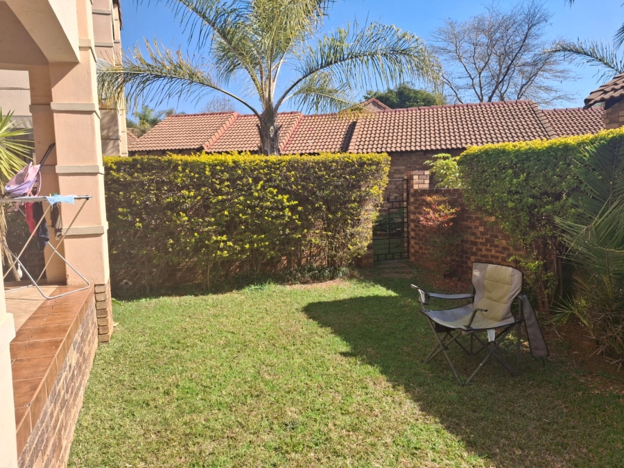 To Let 2 Bedroom Property for Rent in Equestria Gauteng