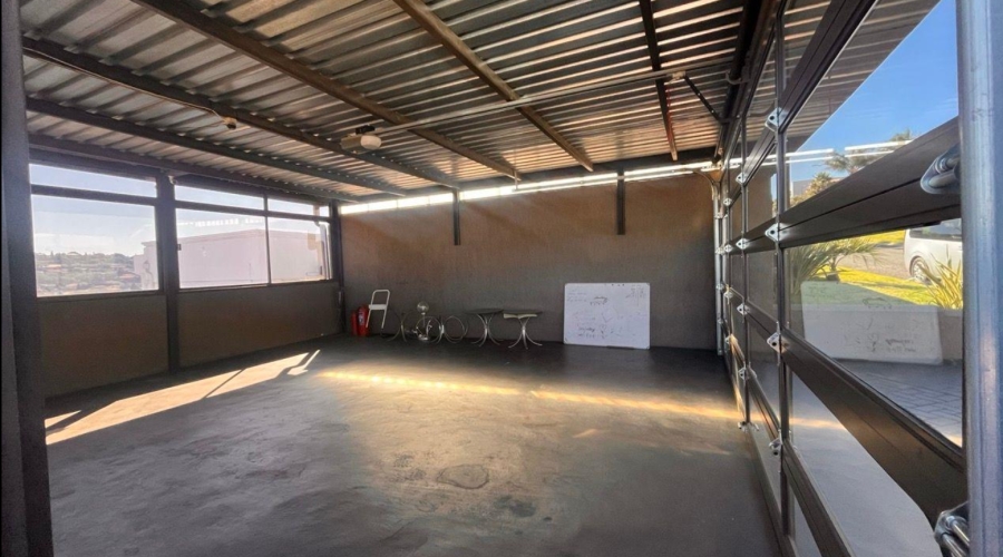 4 Bedroom Property for Sale in Bassonia Gauteng