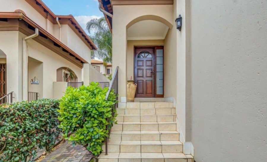 3 Bedroom Property for Sale in Glenvista Gauteng