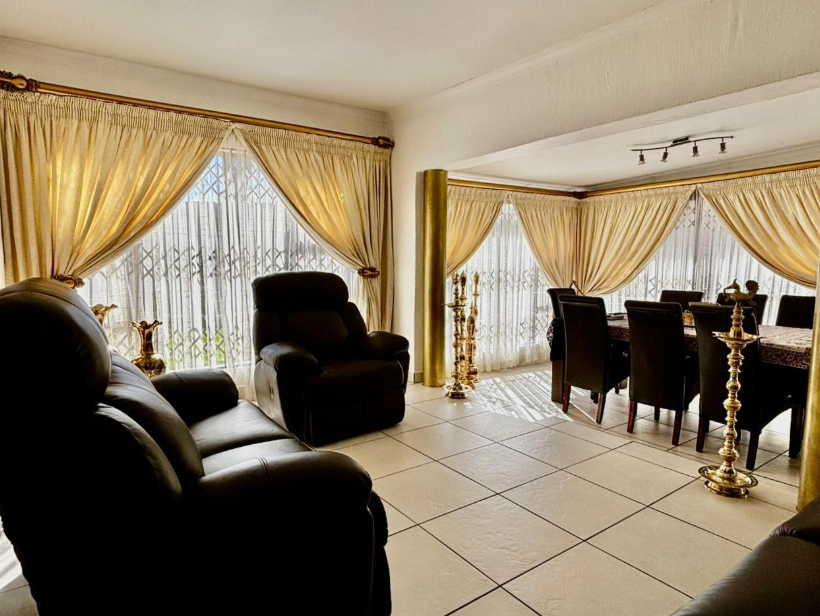 3 Bedroom Property for Sale in Glenvista Gauteng