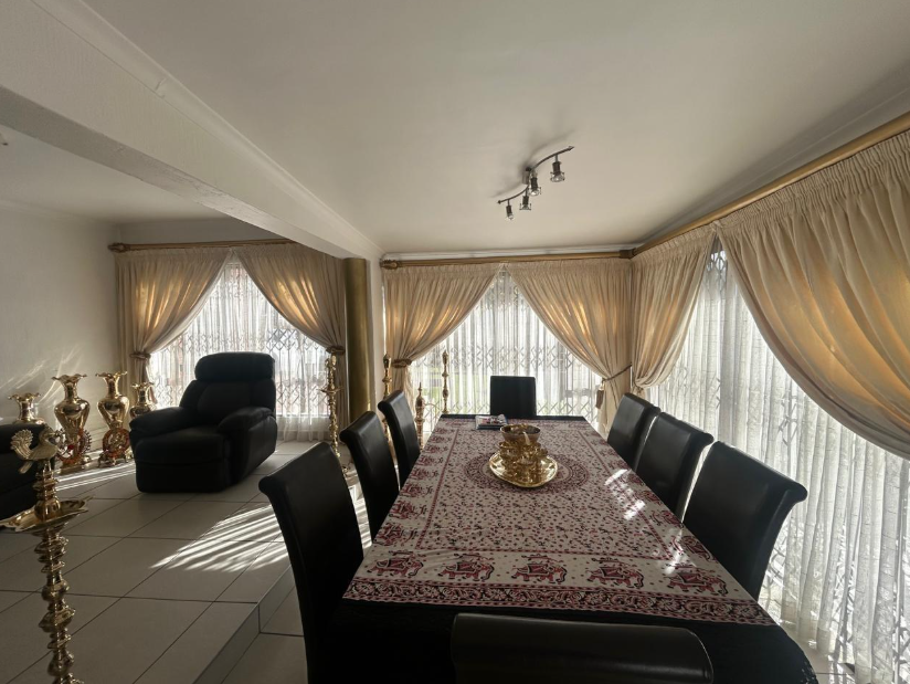 3 Bedroom Property for Sale in Glenvista Gauteng