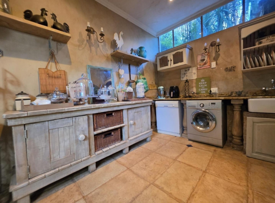 4 Bedroom Property for Sale in Glenvista Gauteng