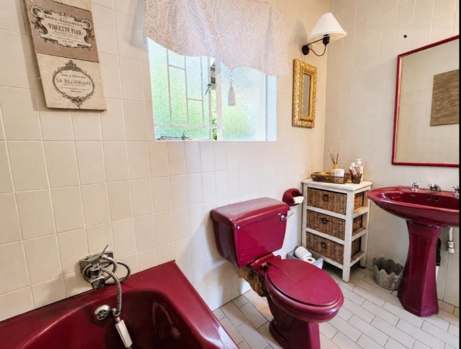 4 Bedroom Property for Sale in Glenvista Gauteng