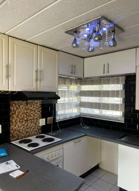 2 Bedroom Property for Sale in Glenvista Gauteng