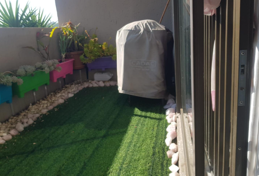 2 Bedroom Property for Sale in Glenvista Gauteng