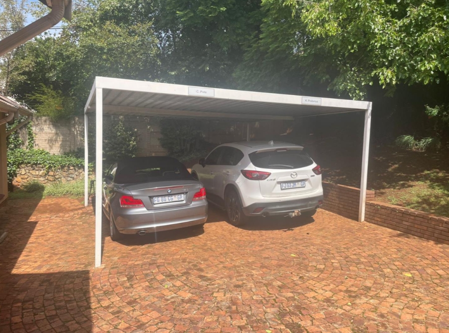 4 Bedroom Property for Sale in Glenvista Gauteng
