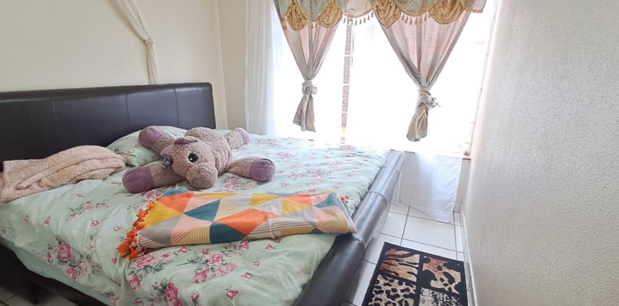 3 Bedroom Property for Sale in Brackendowns Gauteng