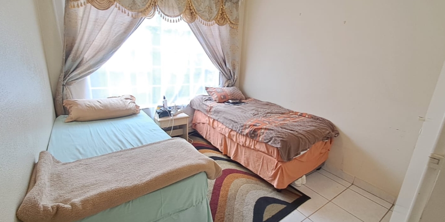 3 Bedroom Property for Sale in Brackendowns Gauteng