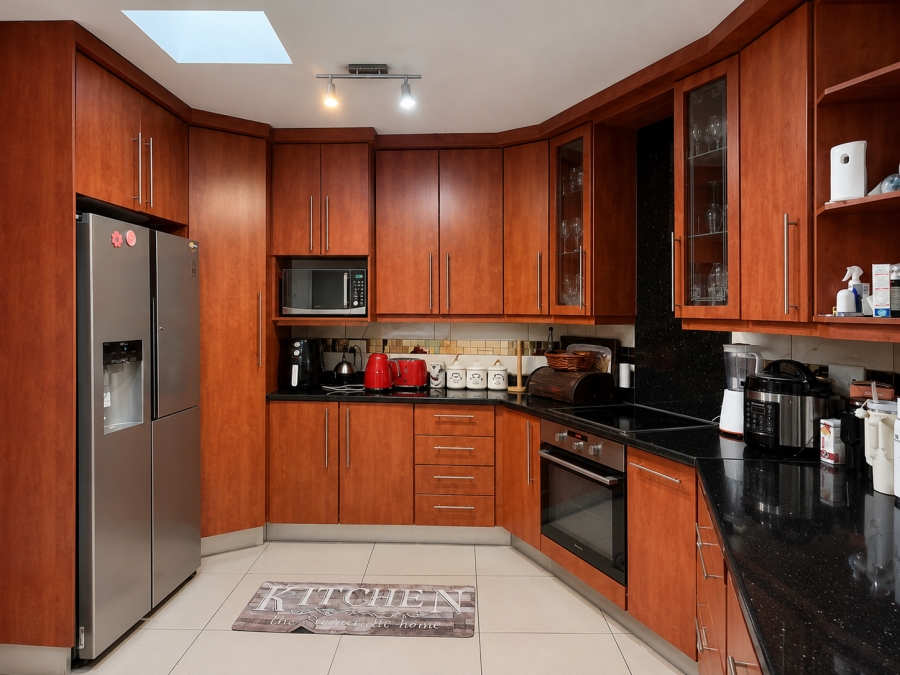 3 Bedroom Property for Sale in Beyers Park Gauteng