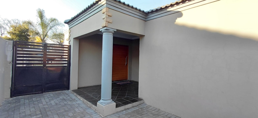 3 Bedroom Property for Sale in Beyers Park Gauteng