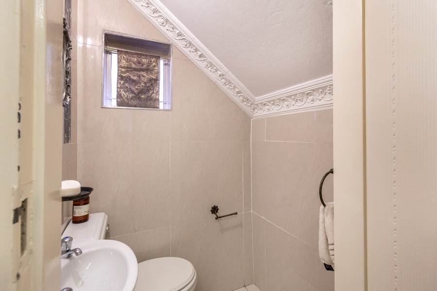 4 Bedroom Property for Sale in Waterkloof Park Gauteng