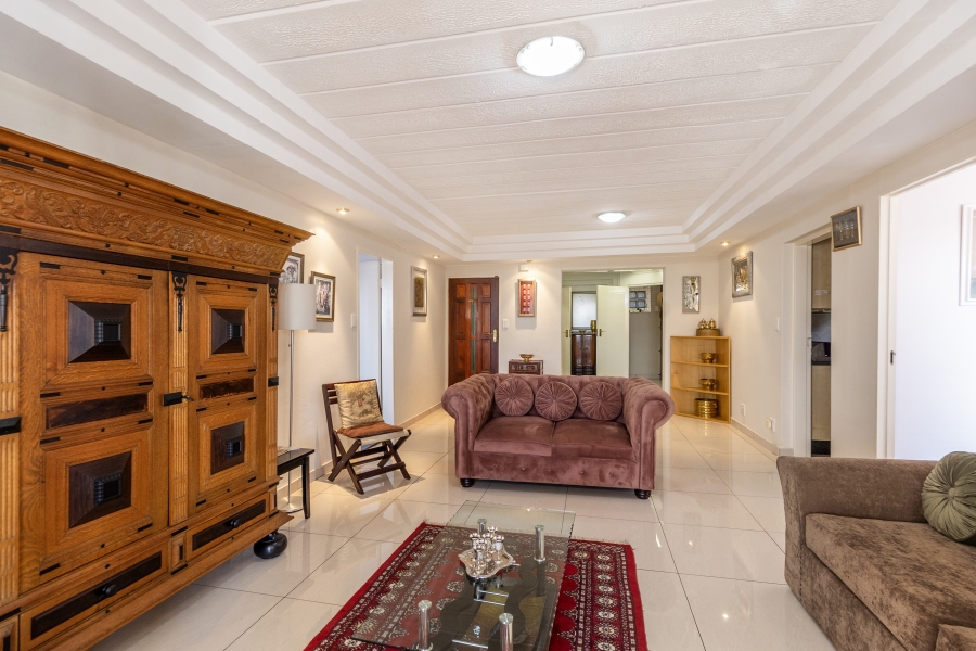 4 Bedroom Property for Sale in Waterkloof Park Gauteng