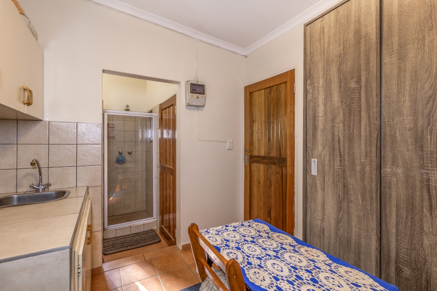 3 Bedroom Property for Sale in Garsfontein Gauteng