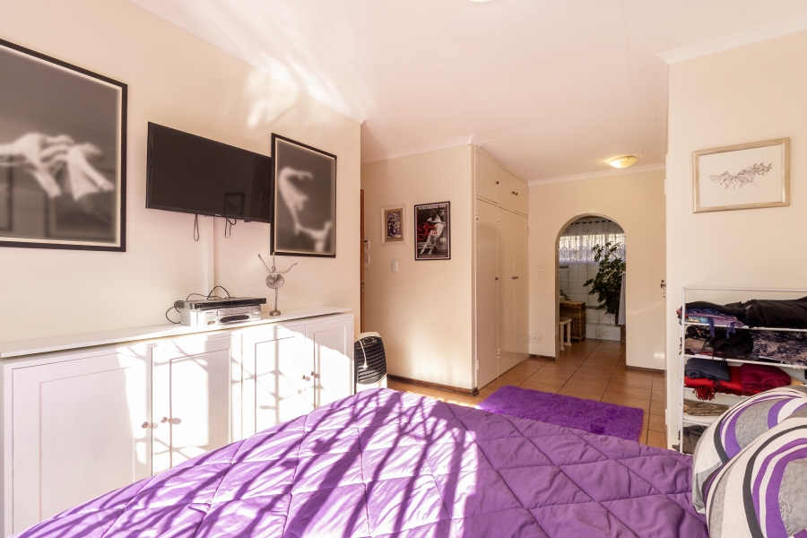 3 Bedroom Property for Sale in Garsfontein Gauteng
