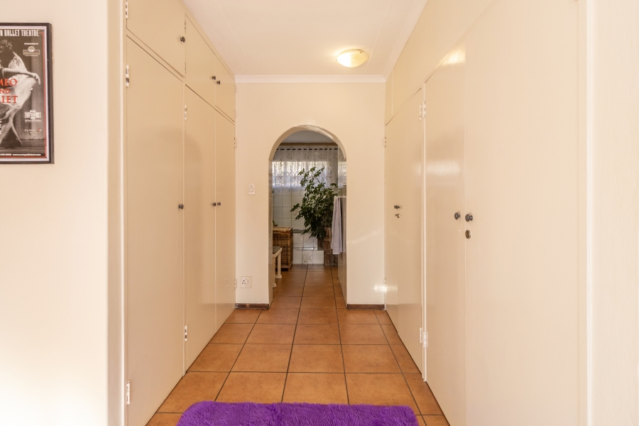 3 Bedroom Property for Sale in Garsfontein Gauteng