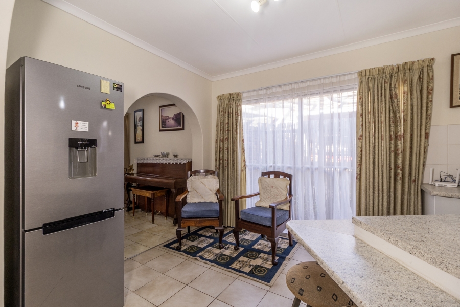 3 Bedroom Property for Sale in Garsfontein Gauteng
