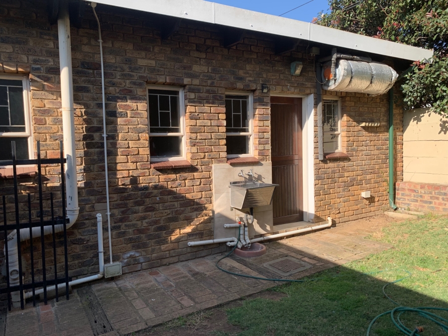 3 Bedroom Property for Sale in Garsfontein Gauteng