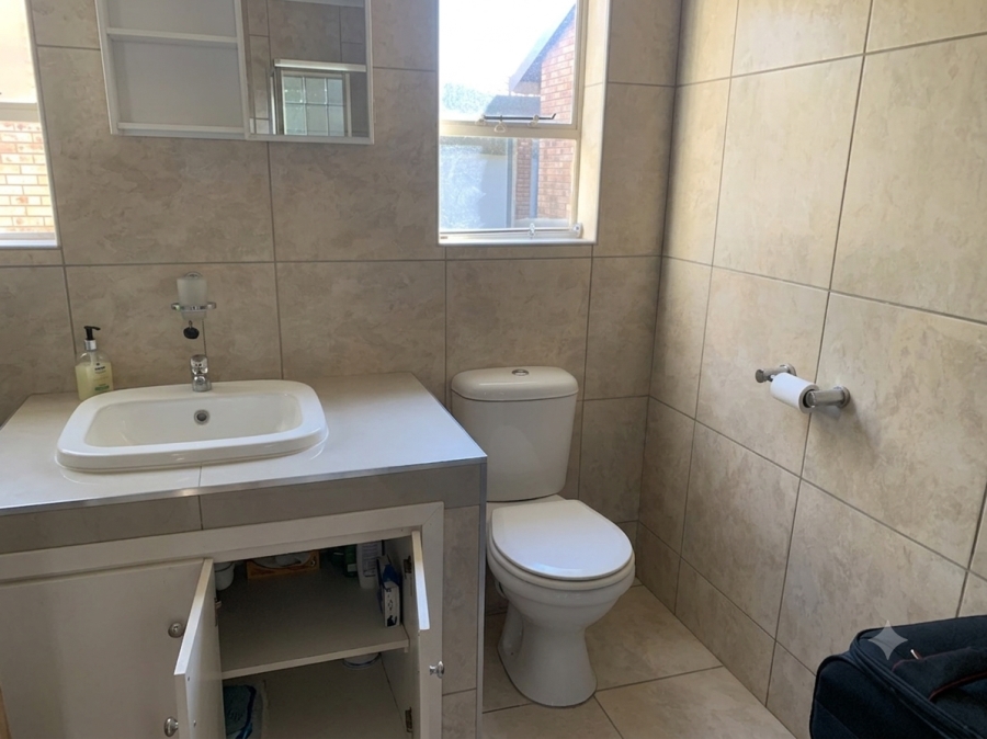 3 Bedroom Property for Sale in Garsfontein Gauteng