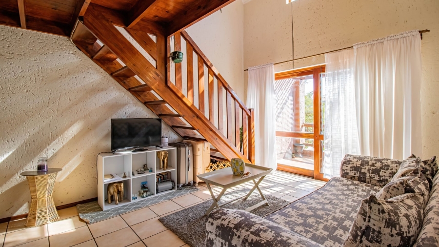 2 Bedroom Property for Sale in Magaliessig Gauteng