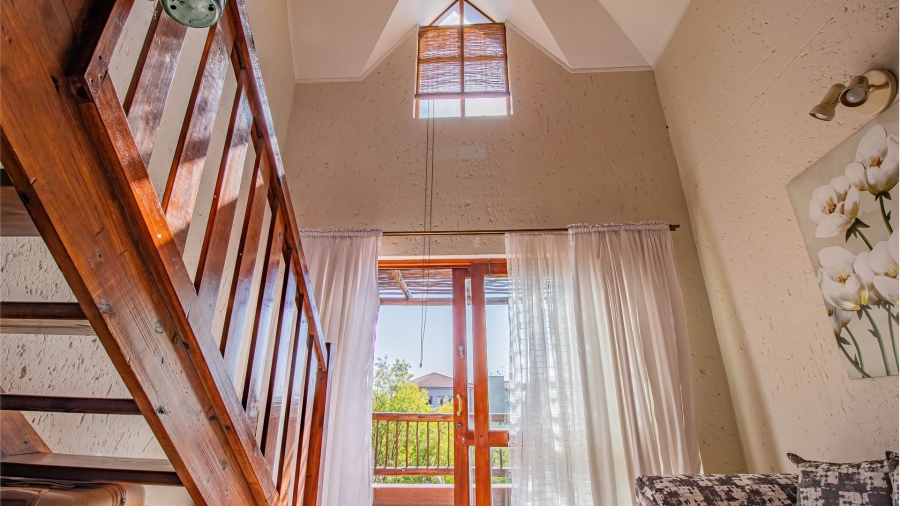 2 Bedroom Property for Sale in Magaliessig Gauteng
