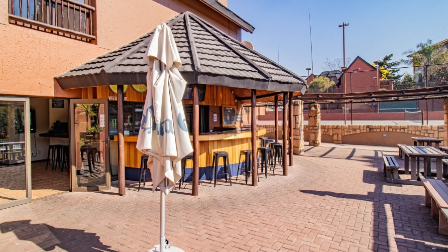 2 Bedroom Property for Sale in Magaliessig Gauteng