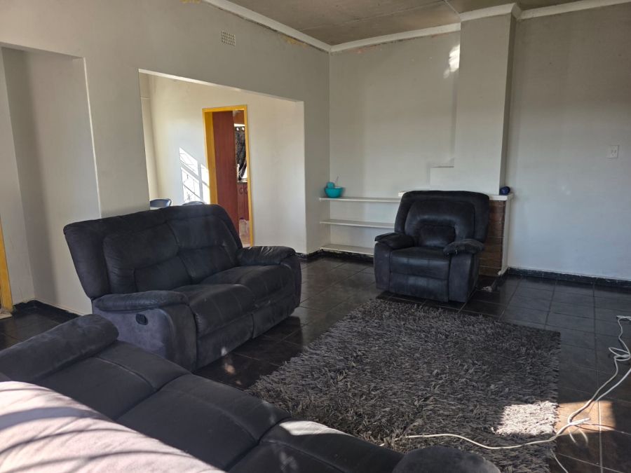 To Let 3 Bedroom Property for Rent in Cinderella Gauteng
