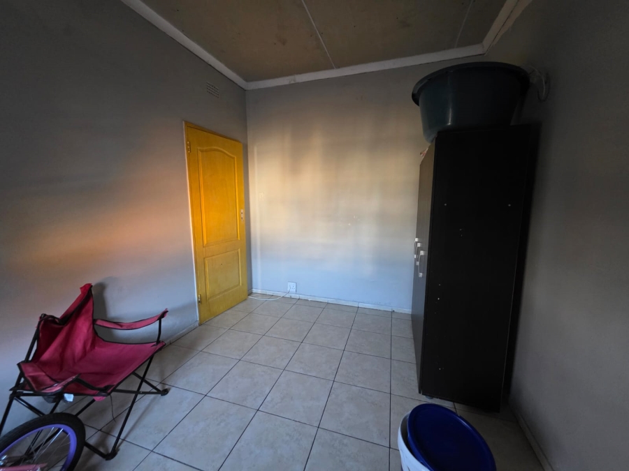 To Let 3 Bedroom Property for Rent in Cinderella Gauteng