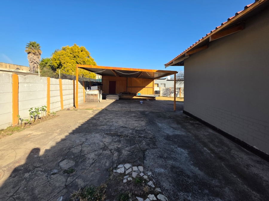 To Let 3 Bedroom Property for Rent in Cinderella Gauteng