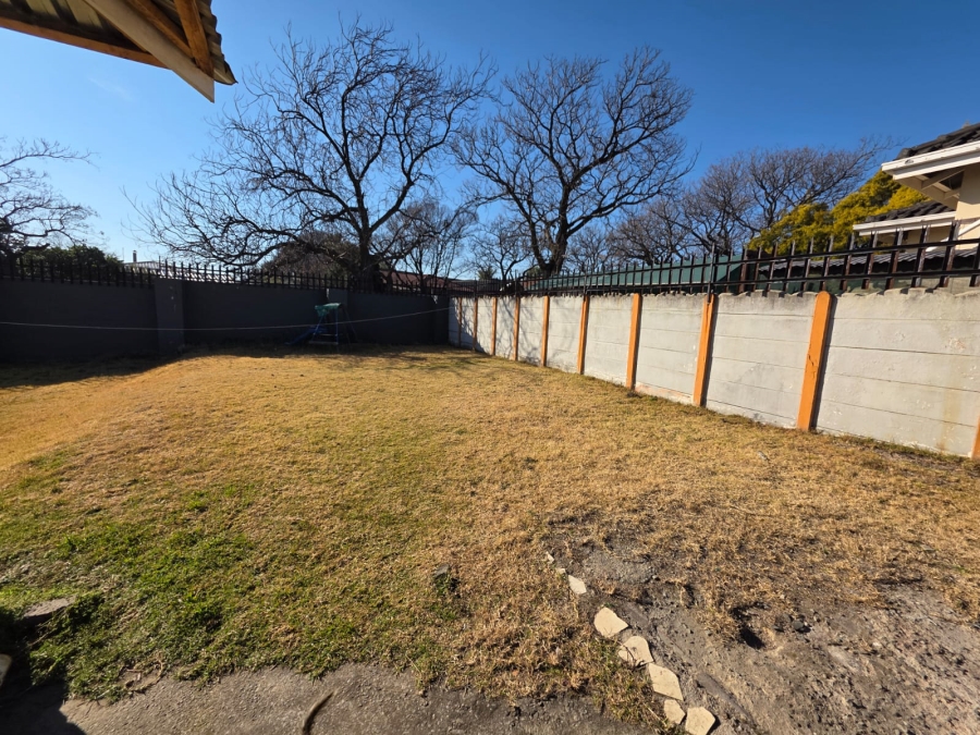 To Let 3 Bedroom Property for Rent in Cinderella Gauteng