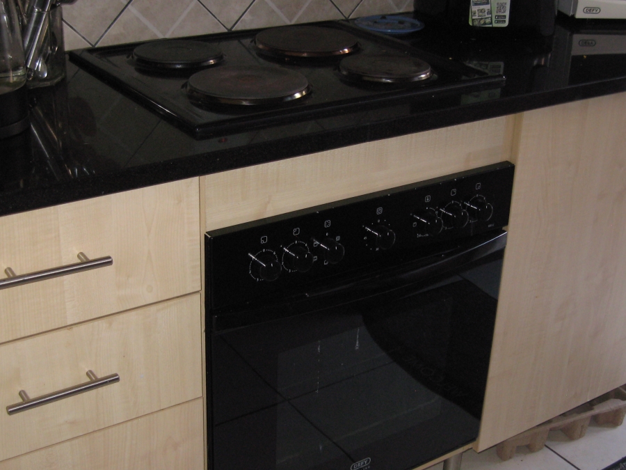 2 Bedroom Property for Sale in Moregloed Gauteng