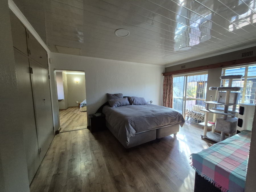 4 Bedroom Property for Sale in Brackenhurst Gauteng